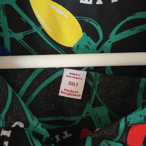 North Pole Trading Co. Men's Green and Blue Casual Button Down Shirt - Picture 3 of 6